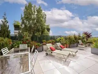 Top-Floor Apartment with a Large Terrace