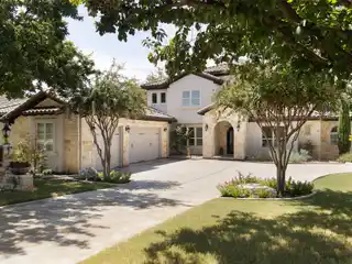 Stunning Modern Residence in Flint Rock Falls