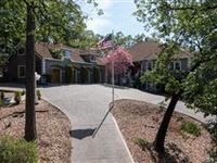 GRAND COUNTRY ESTATE