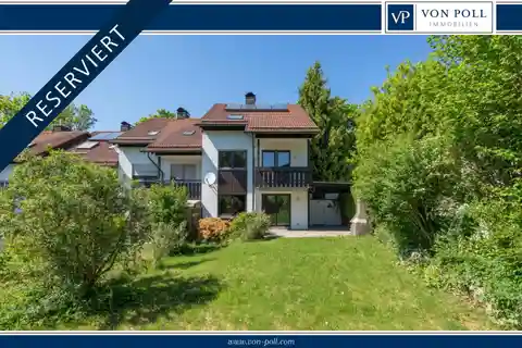 Well-Maintained Corner Home in Idyllic Setting