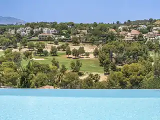 Modern Villa in El Bosque Golf Community