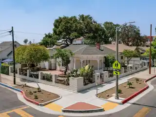 Charming Victorian in Prime Santa Barbara Location