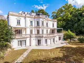 Majestic Residence with a Rich Pedigree