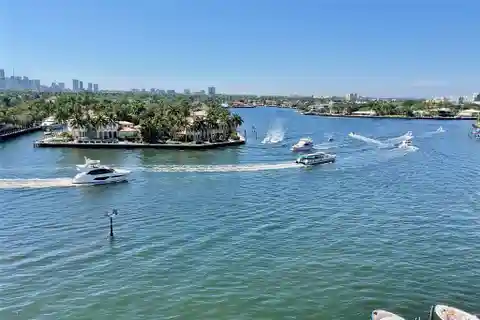 Corner Condo with Incredible Views of the Ocean, Intracoastal and City