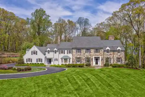 Exceptional Bernardsville Mountain Residence
