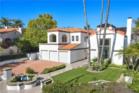 Inviting Family Room with Expansive Picture Windows