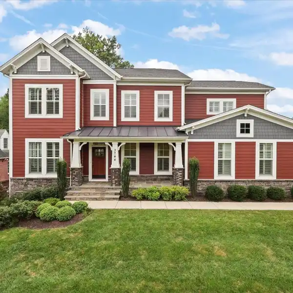 BEAUTIFULLY DESIGNED CRAFTSMAN-STYLE HOME