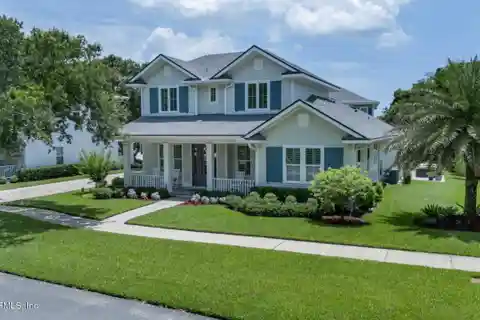 Immaculate Home in the Surf