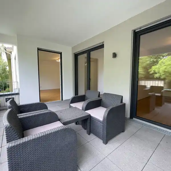 IMMACULATE APARTMENT WITH A MODERN LAYOUT