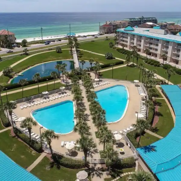 GORGEOUS THREE BEDROOM CONDO WITH BREATHTAKING VIEWS