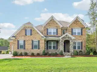 Beautiful Home in Gated Quintessa
