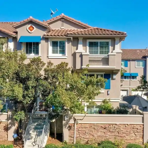 TURNKEY COASTAL GEM NEAR BEACH AND LAGOON