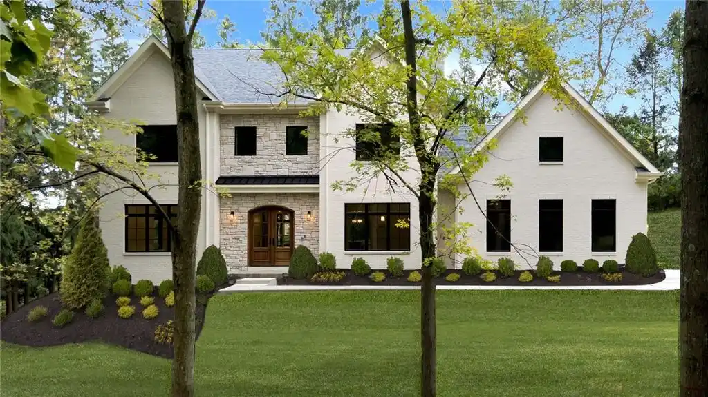 Luxurious New Construction Opportunity