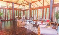 THE COOL CRISTOBAL HOME