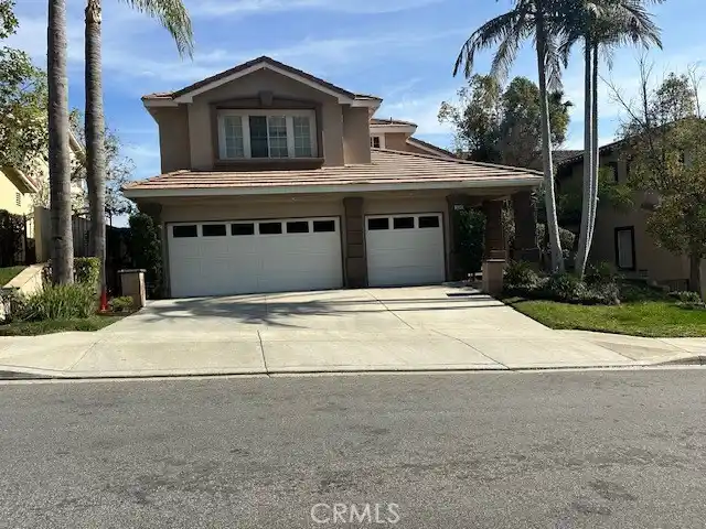 Gorgeous Home in Sought-after East Lake Village