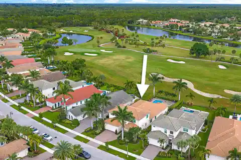 Elegant Golf Course Estate with Immediate Full Golf Membership