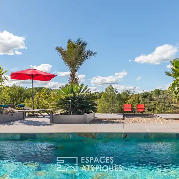 CONTEMPORARY VILLA BETWEEN SEA AND MOUNTAINS