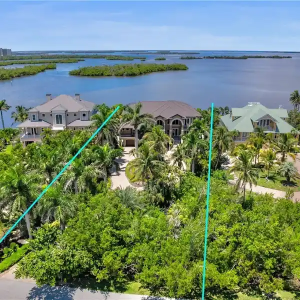 RARE HOME ON EXCLUSIVE CONNIE MACK ISLAND