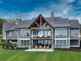 Exquisite Luxury Lake House