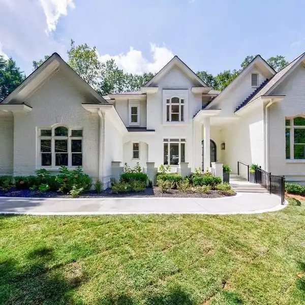 STYLISH RENOVATION MEETS CLASSIC NORTH BUCKHEAD CHARM