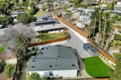 Two Homes on a Large Lot