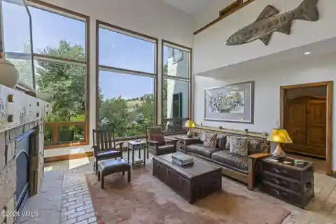 Rare Combination of Warmth and Beauty in a Desirable Neighborhood