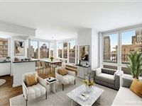 LOVELY SUNSETS AND BREATHTAKING HUDSON RIVER VIEWS FROM THIS UNIQUELY CRAFTED HOME