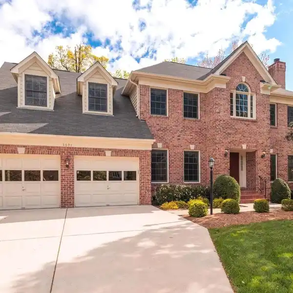 EXPANSIVE COLONIAL WITH FINISHED BASEMENT