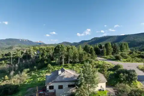 Extraordinary View Property
