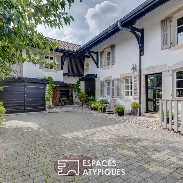 STUNNING 1808 HOME WITH MODERN ELEGANCE