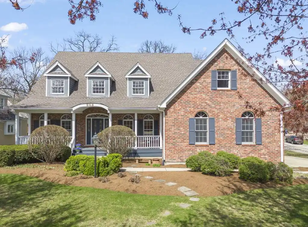 Beautiful Home in a Desirable Neighborhood