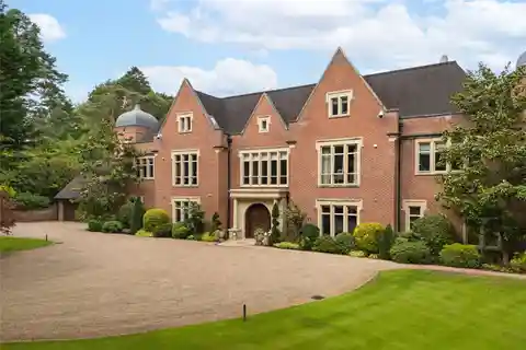 Magnificent East Road Estate