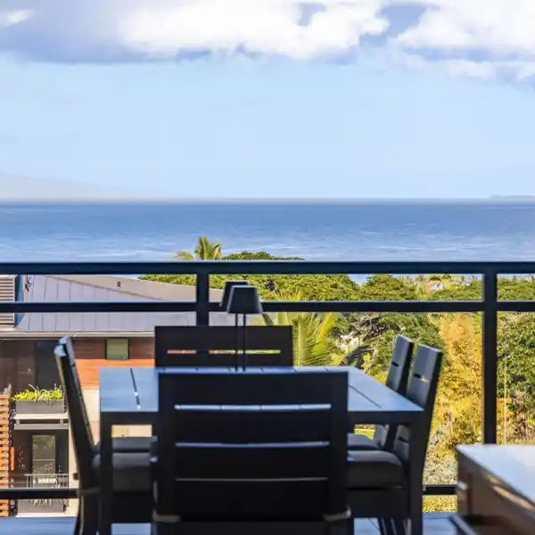 LUXURY OCEANVIEW LIVING IN PREMIER COMMUNITY