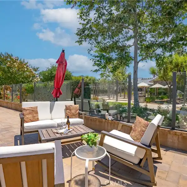STUNNING RESIDENCE IN EXCLUSIVE VIREO