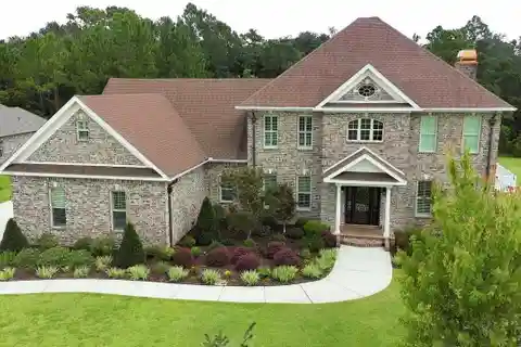 Private and Peaceful Estate with Pool