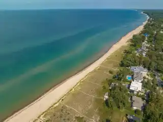 Timeless Lakefront Contemporary