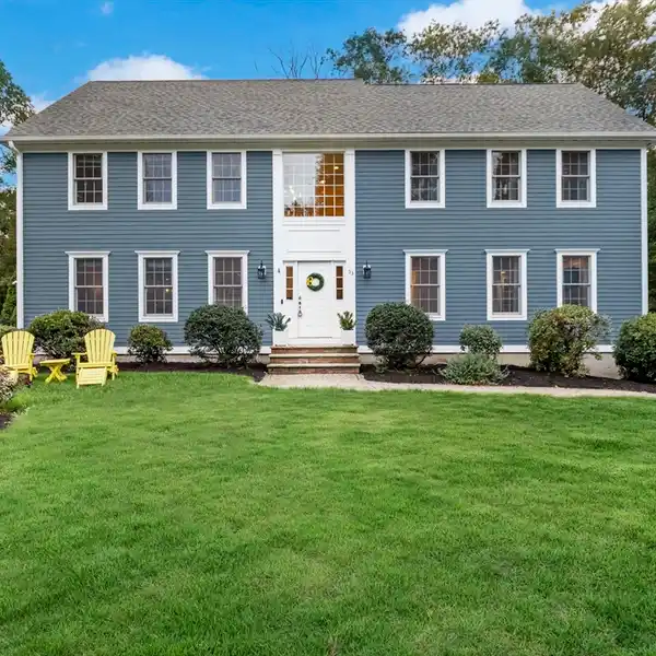 FOUR FLOORS OF PERFECTION