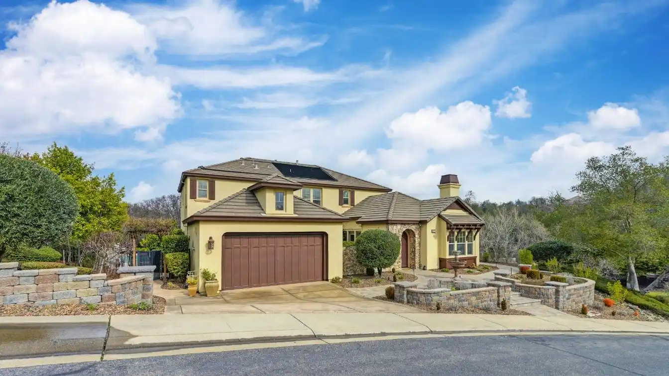 Thoughtfully Designed Home in Prestigious Promontory