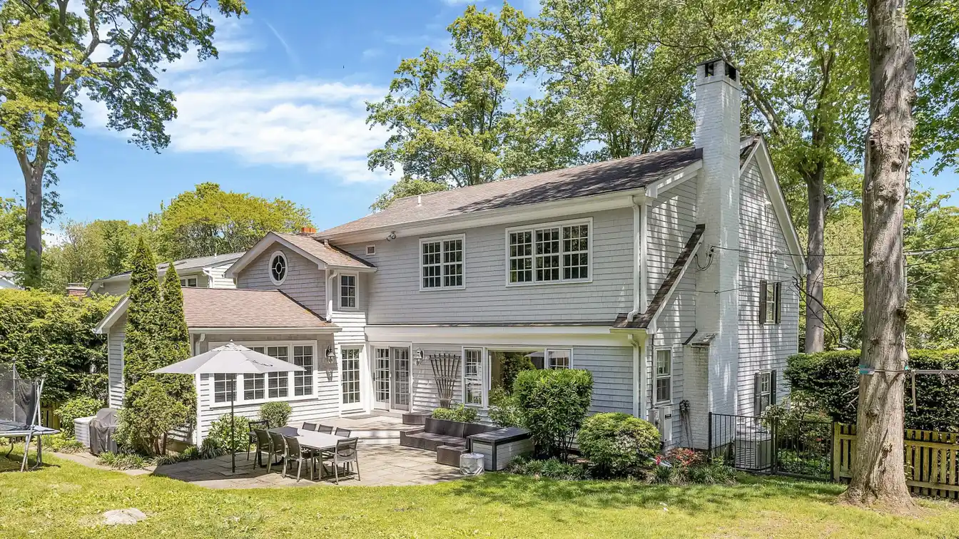 Wonderful Riverside Home