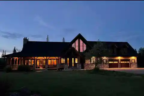Exceptional Country Property