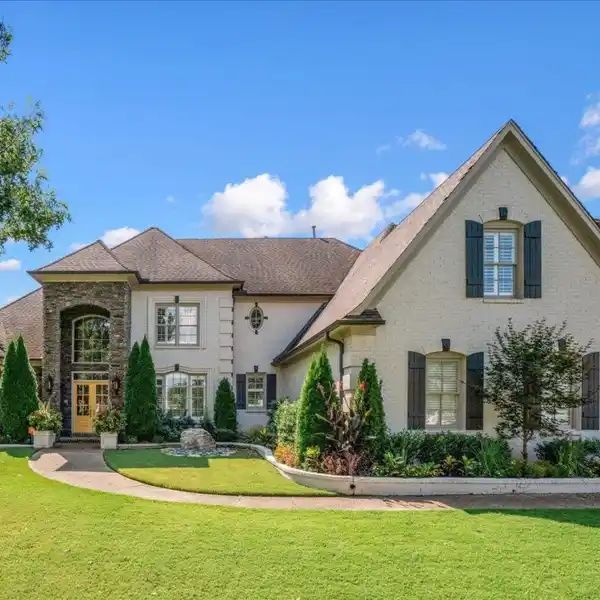 LAVISH ENTERTAINER’S DREAM HOME