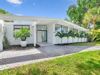 Timeless Mid-Century Design, Thoughtfully Restored