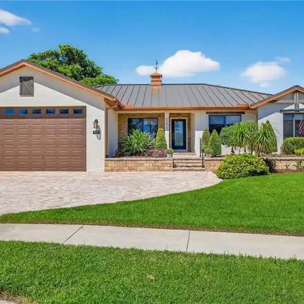 TURNKEY HOME IN DESIRABLE MARCO ISLAND LOCATION