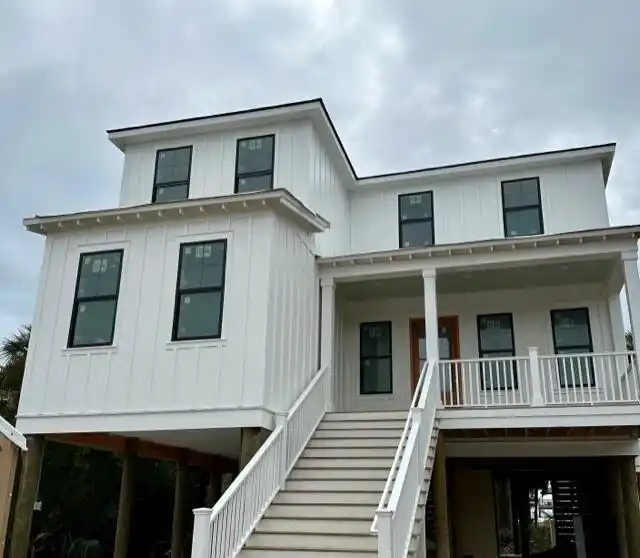 New Contemporary Beach House
