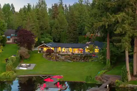 Remodeled Lakefront Rambler
