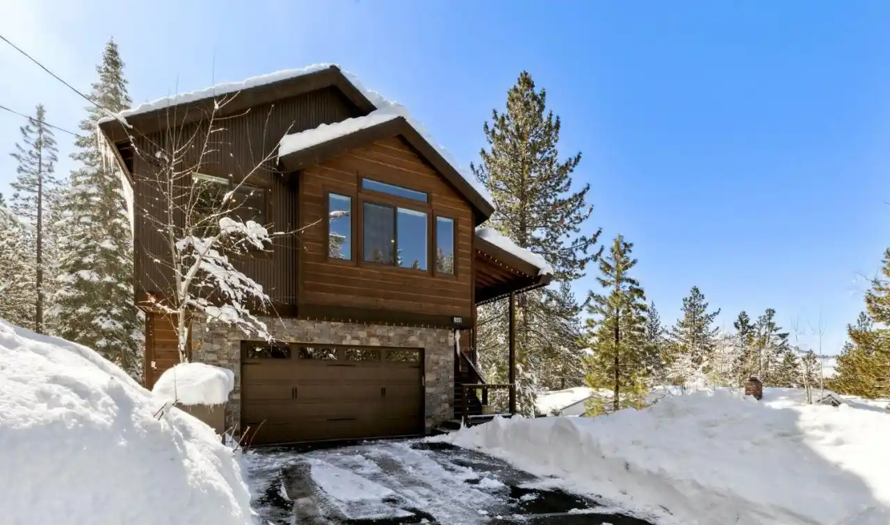 Modern Mountain Luxury in Tahoe Paradise