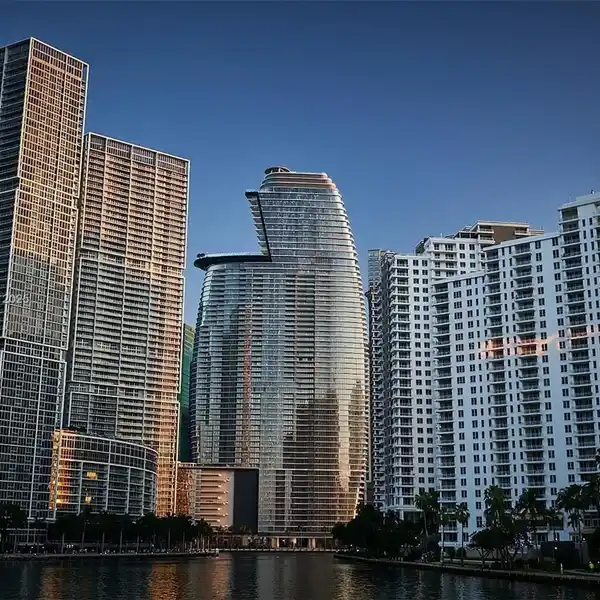 HIGH-END LIVING AT THE ASTON MARTIN RESIDENCES