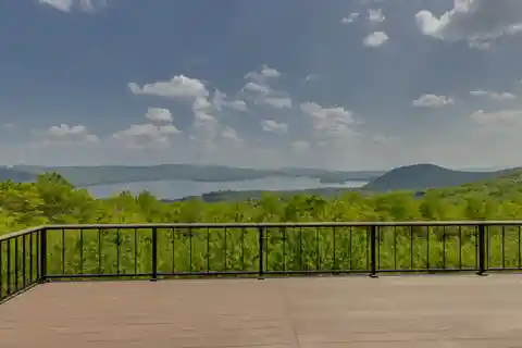 New Construction with Panoramic Views