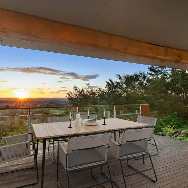 EXECUTIVE MULTI-LEVEL HOME WITH STUNNING VIEWS