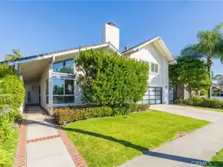 Beautifully Updated Home in Humboldt Island